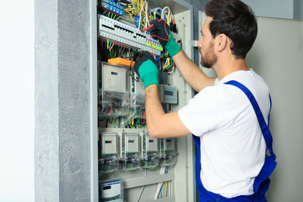 Best 24-Hour Electrician  in Harvard, IL